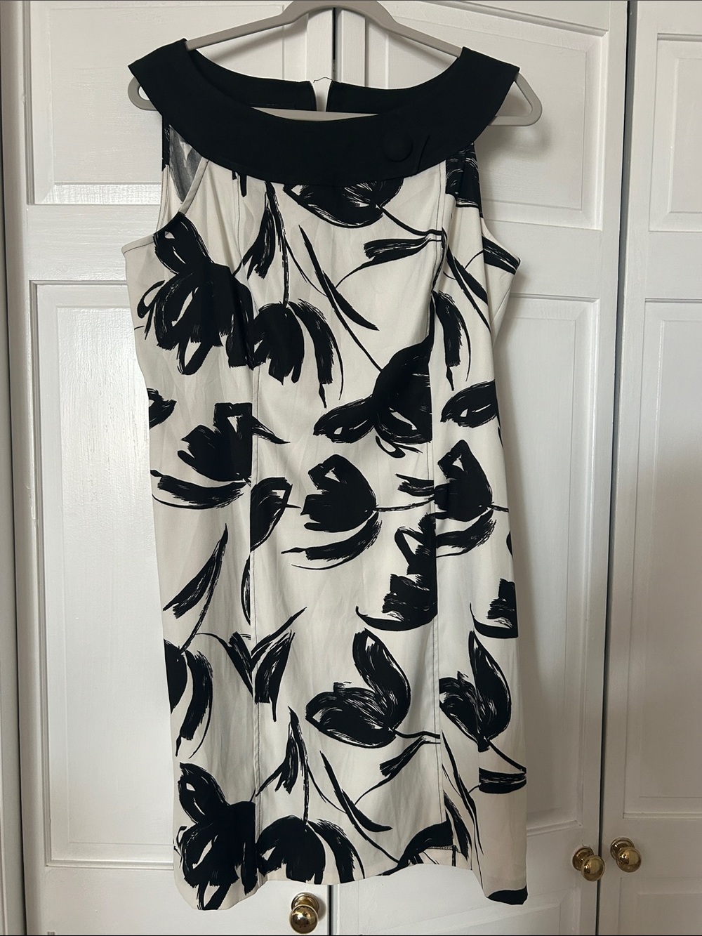 AB Studio Black & White Floral Midi Dress